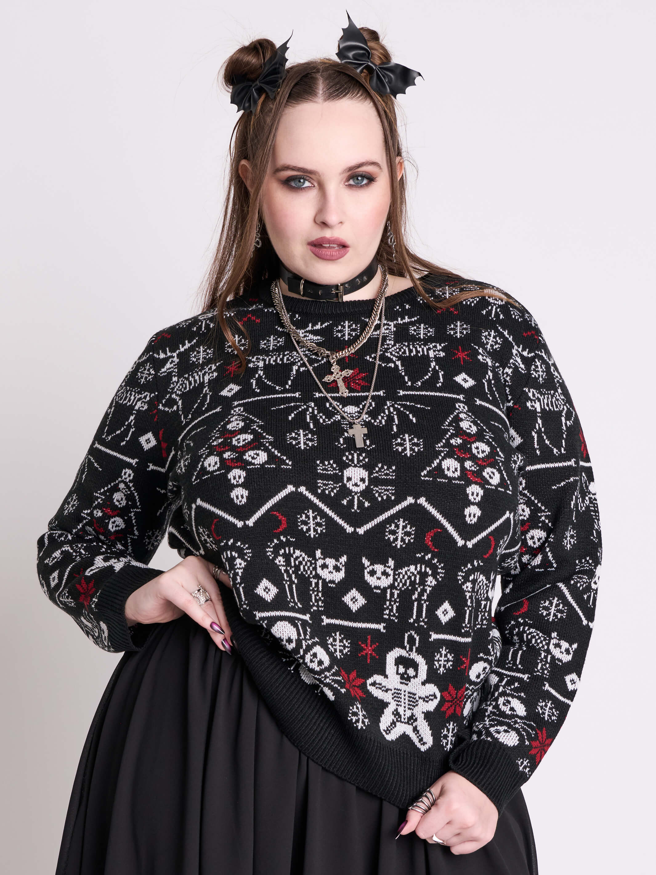 CREEPY XMAS SWEATER