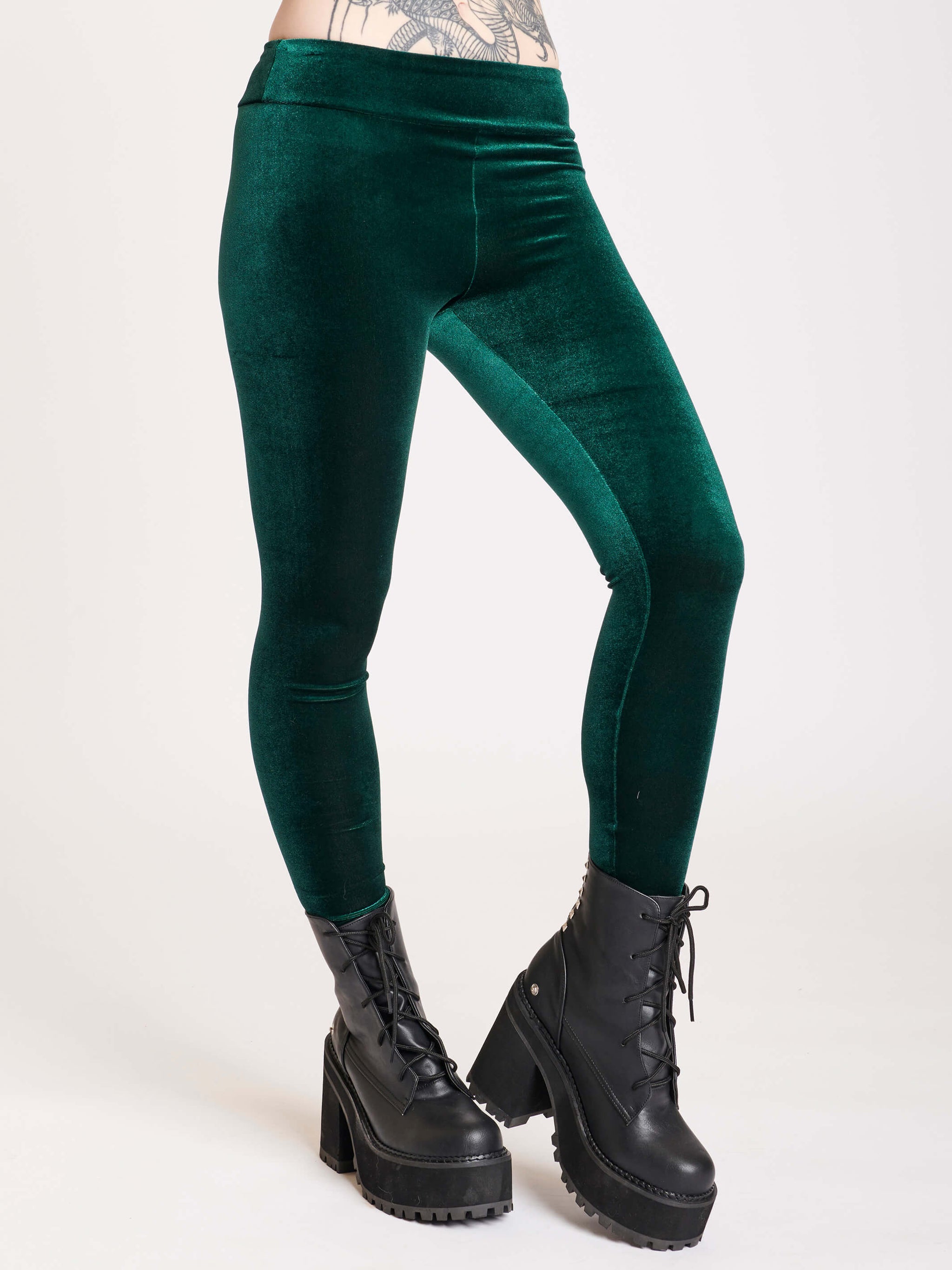 Buy Sakhi Sang Women Green Velvet Leggings - Leggings for Women