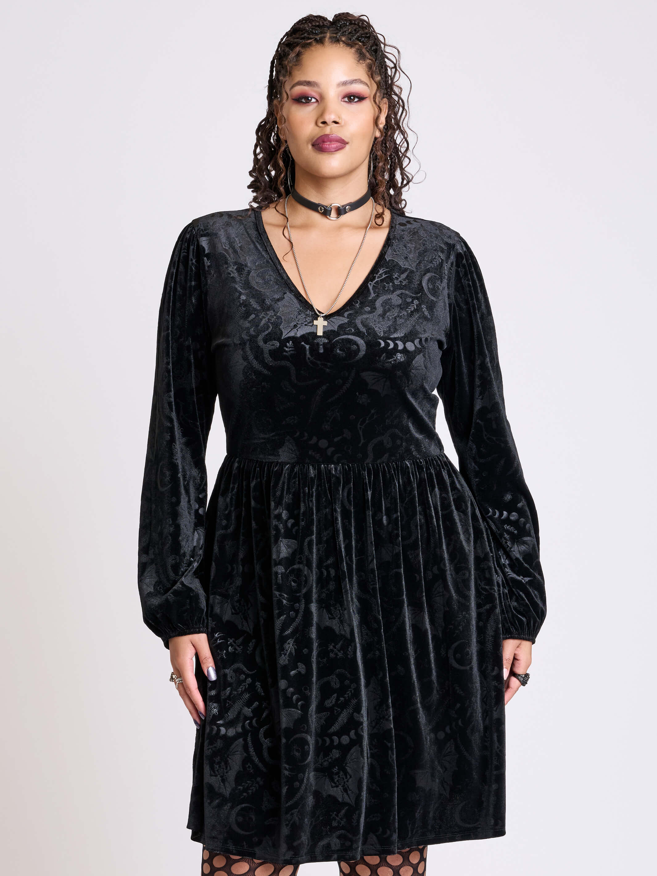 Plus size shops velvet dress