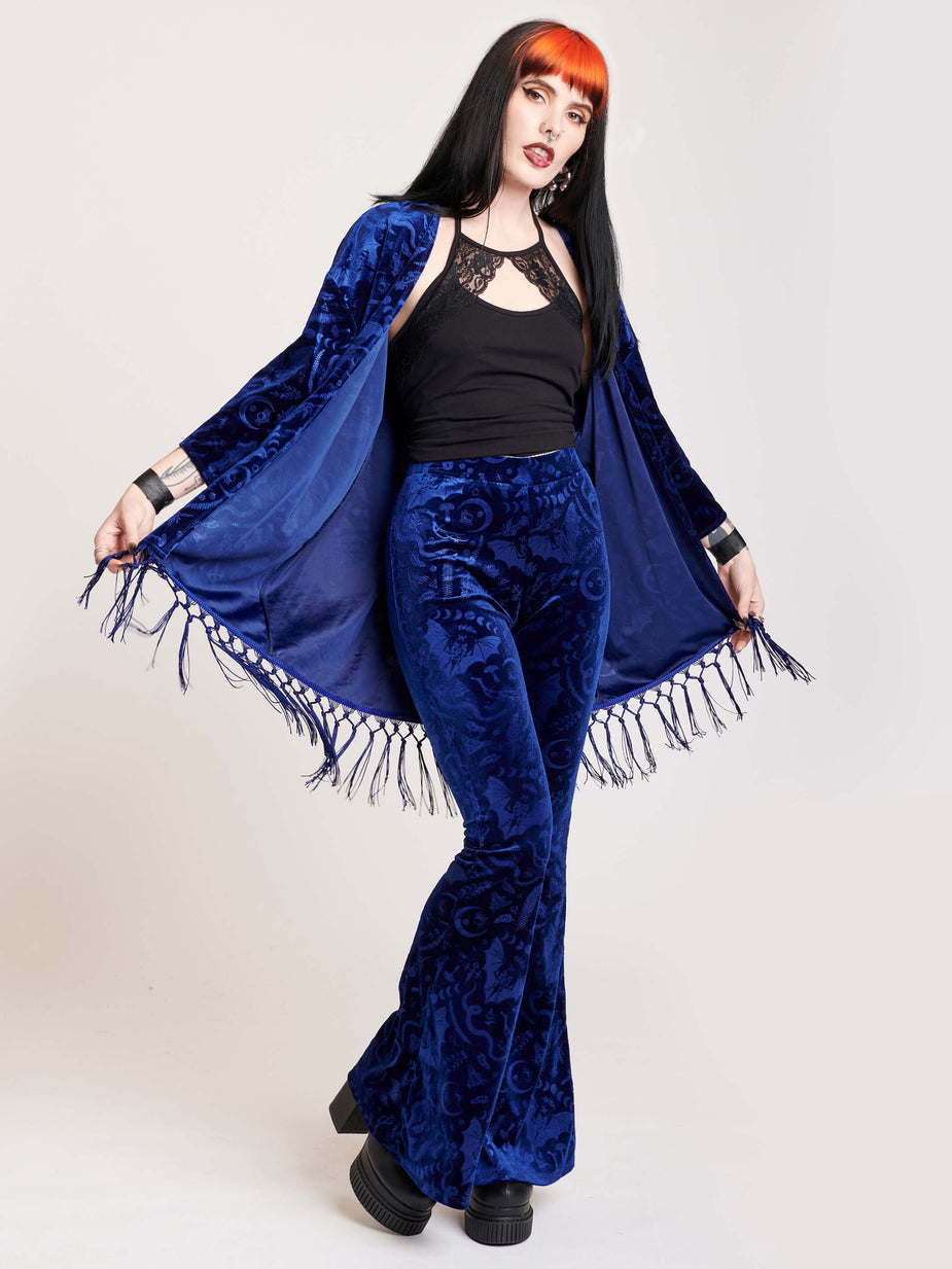 Goth Kimonos – Midnight Hour