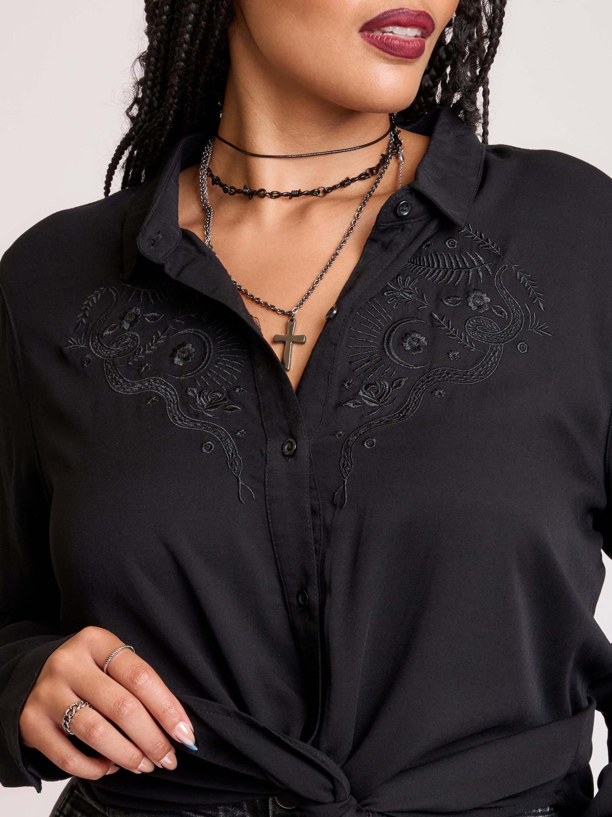 EMBROIDERED RELICS BUTTON UP SHIRT