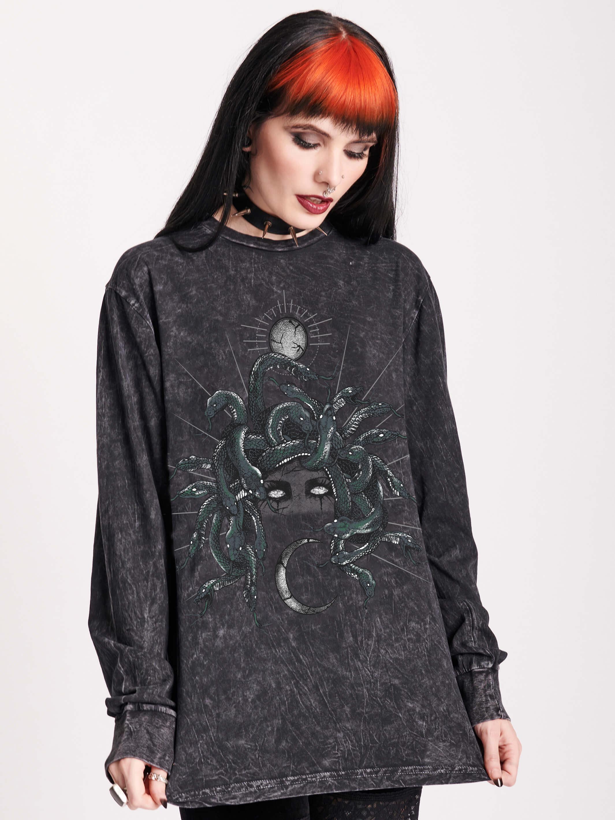 Green Medusa Long Sleeve T-shirt