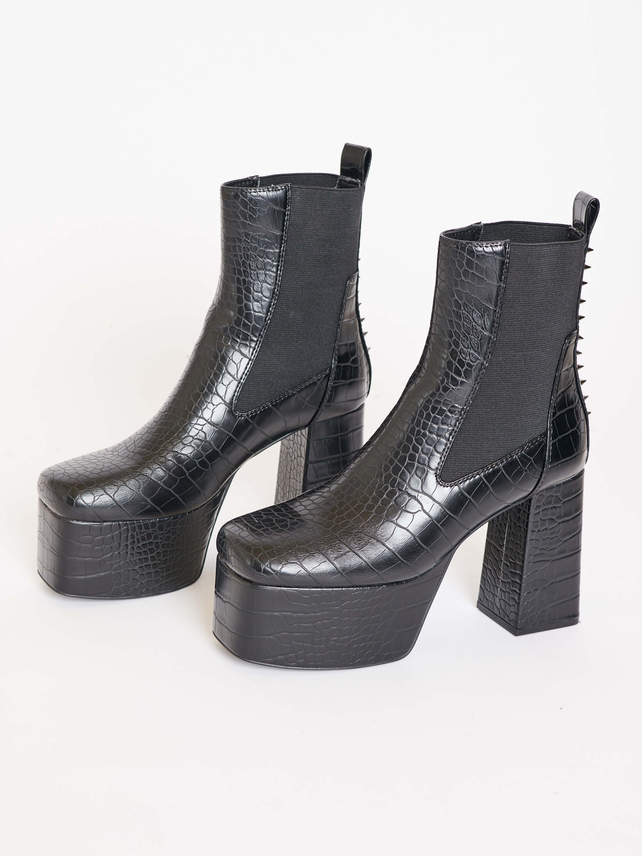 Croc platform boots best sale