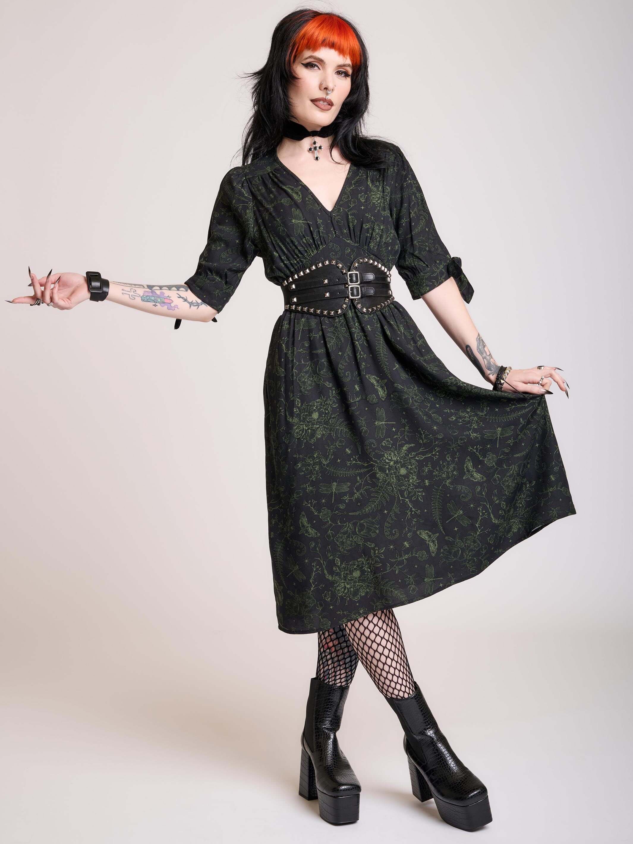 Gothic dress outlet