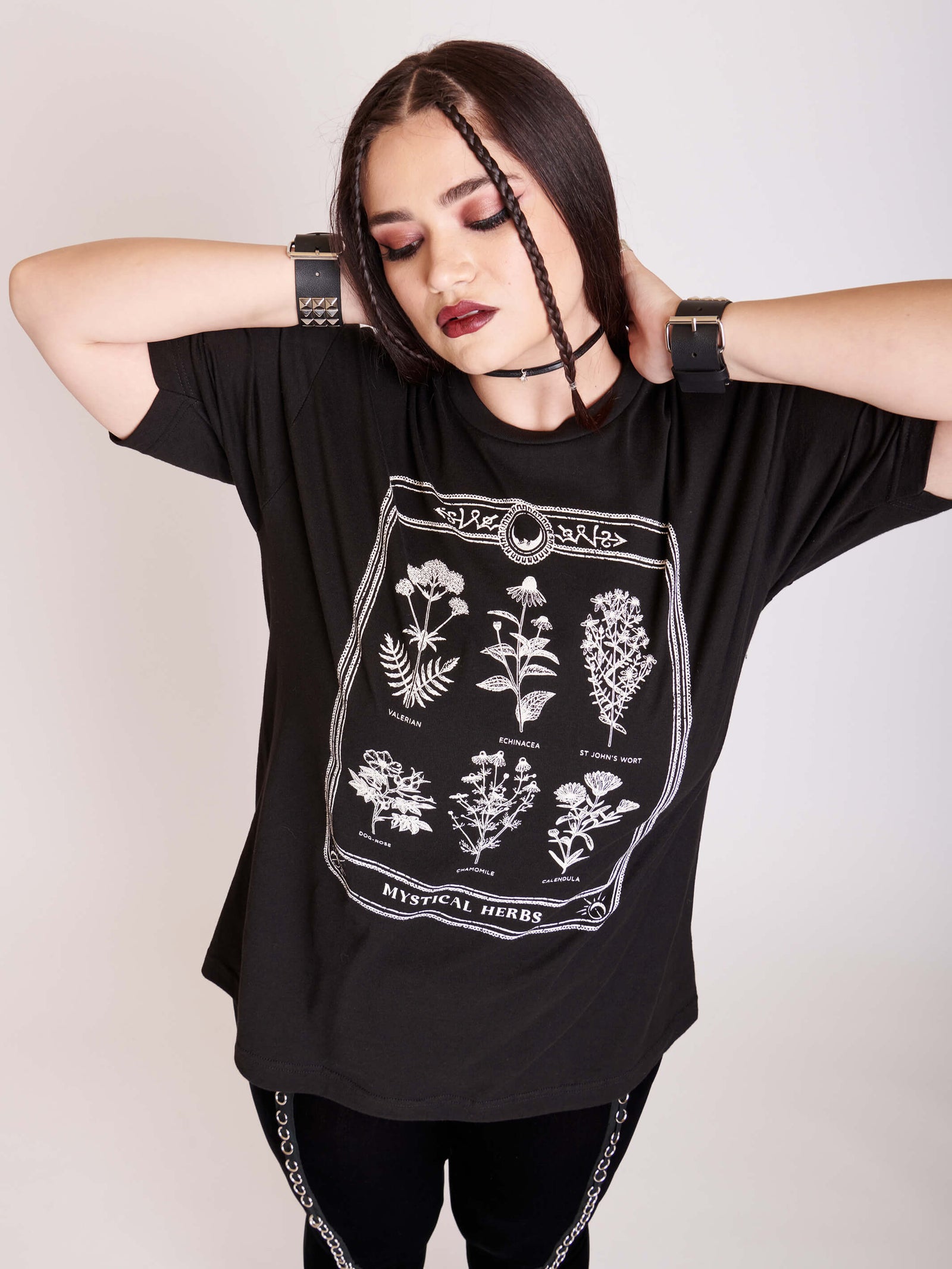 Plus Size Goth Clothes & Alternative Clothing